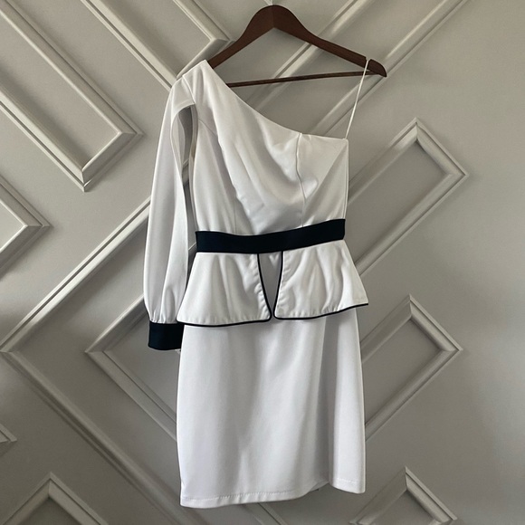 Custom Fernando Wong interview dress
